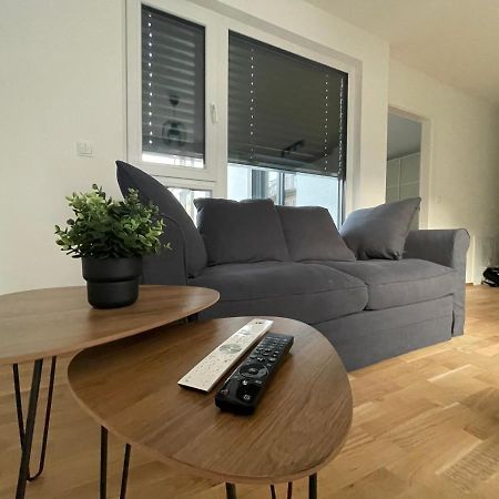 A Place To Call Home Vienna Luaran gambar