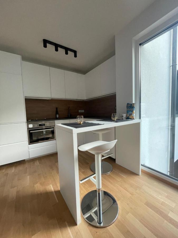 A Place To Call Home Vienna Luaran gambar