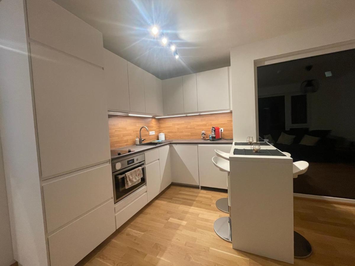 A Place To Call Home Vienna Luaran gambar